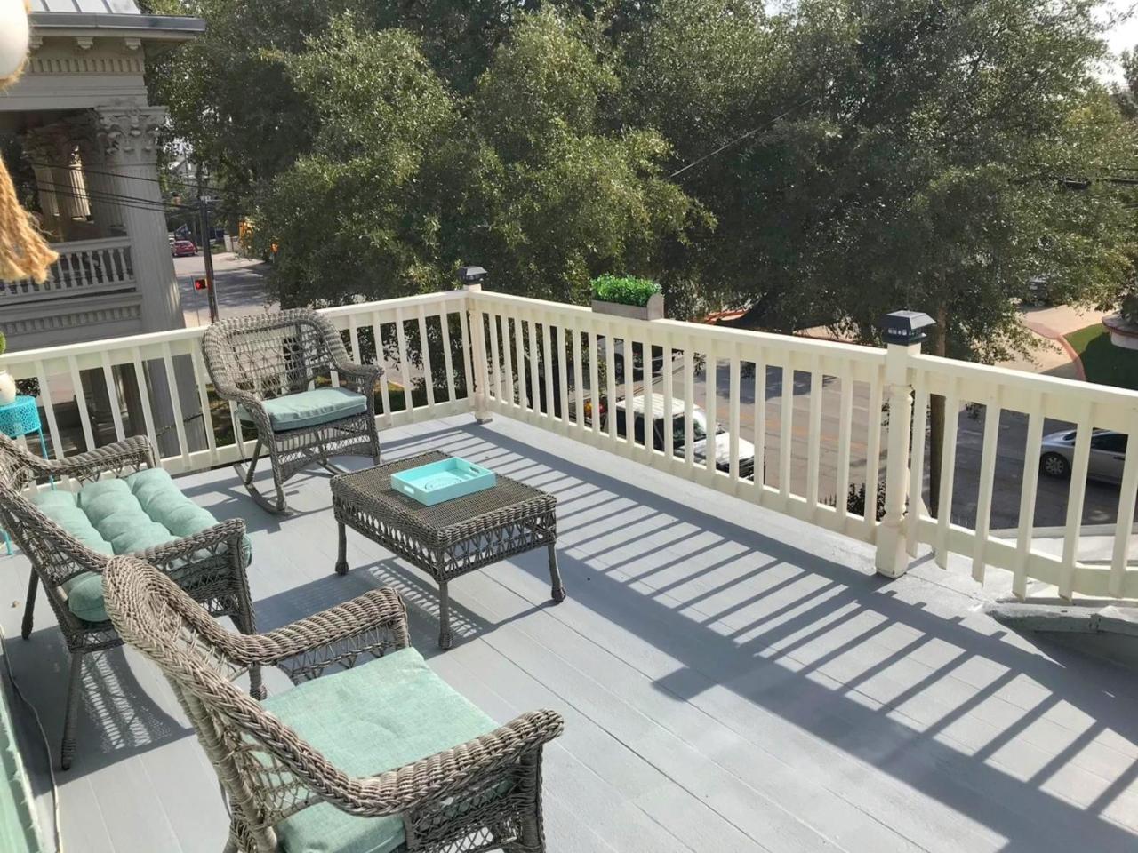 Luxury Vacation House With Hot-Tub, Private Patio & Bbq Area, Minutes From Downtown Riverwalk Hotel San Antonio Exterior foto